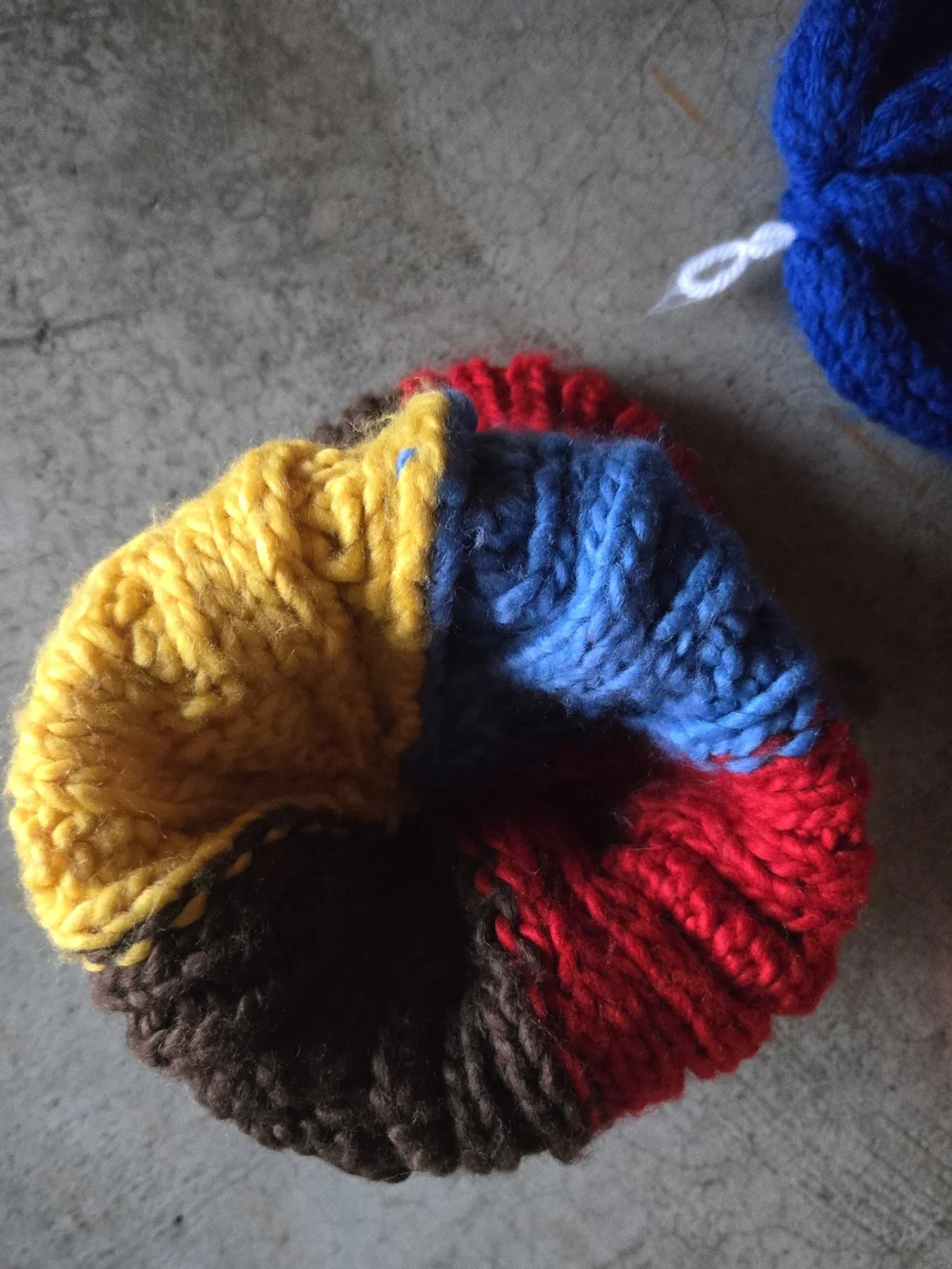 Vintage Kids Knit 3 Hat Bundle  Hats Colorblock Rainbow Blue 3T-6